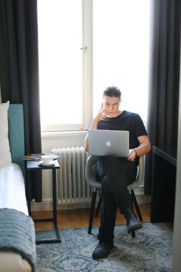 Park Hotell Kristinehamn Bagian luar foto