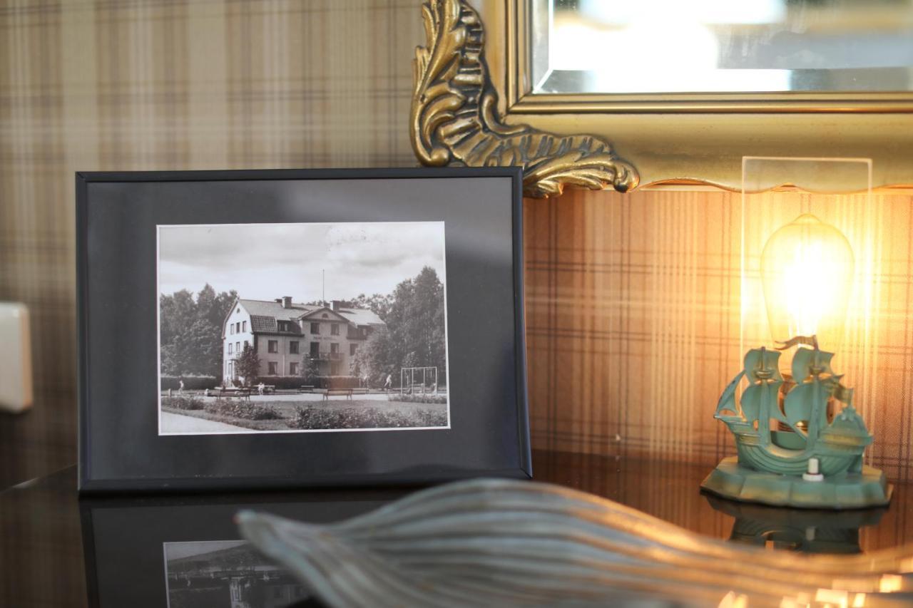 Park Hotell Kristinehamn Bagian luar foto