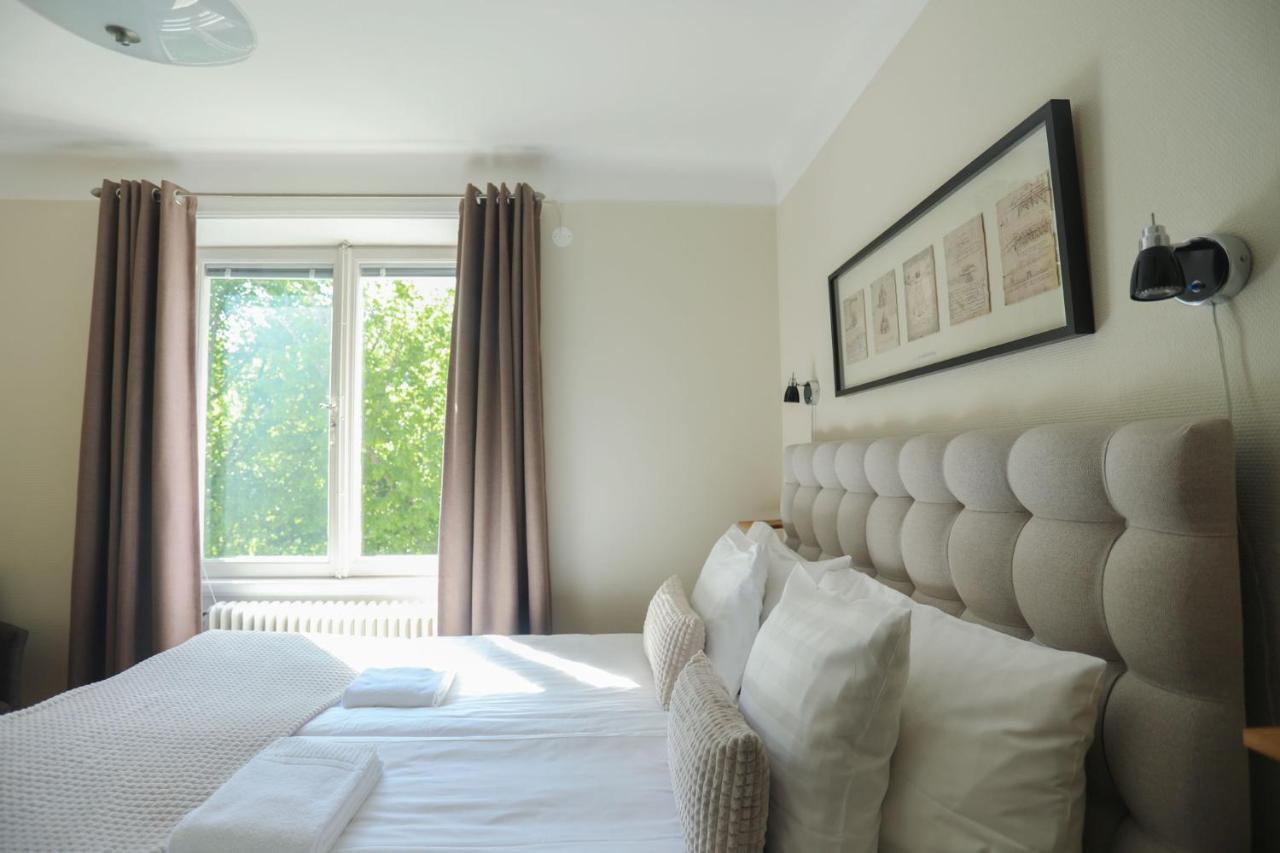 Park Hotell Kristinehamn Bagian luar foto